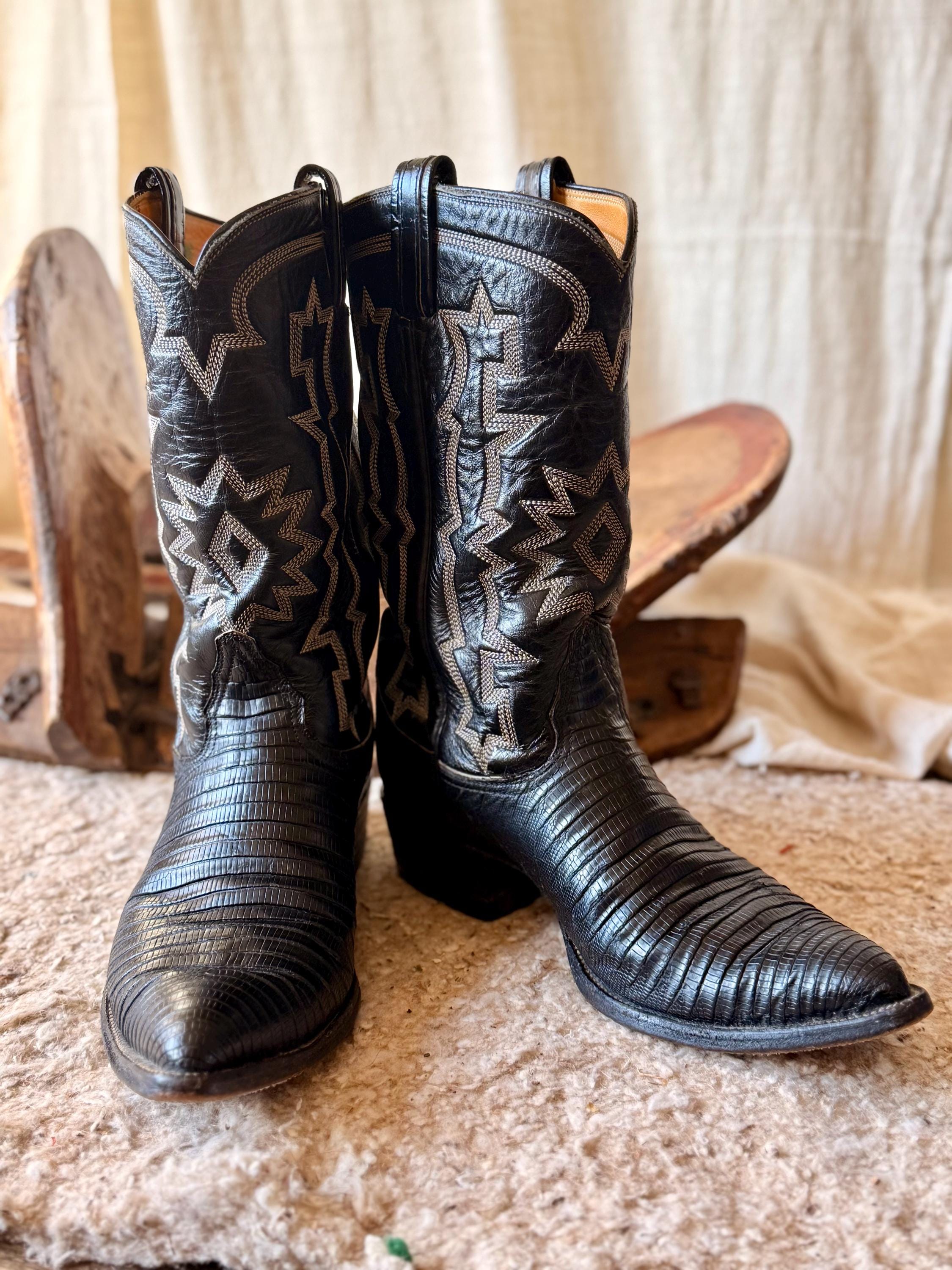 Vintage Mens Tony Lama Pointed Toe Black Leather Cowboy Western Boots Size 9 D 90S VINTAGE TONY LAMA BLACK LEATHER COWBOY BOOTS // MENS 10D  main image 2