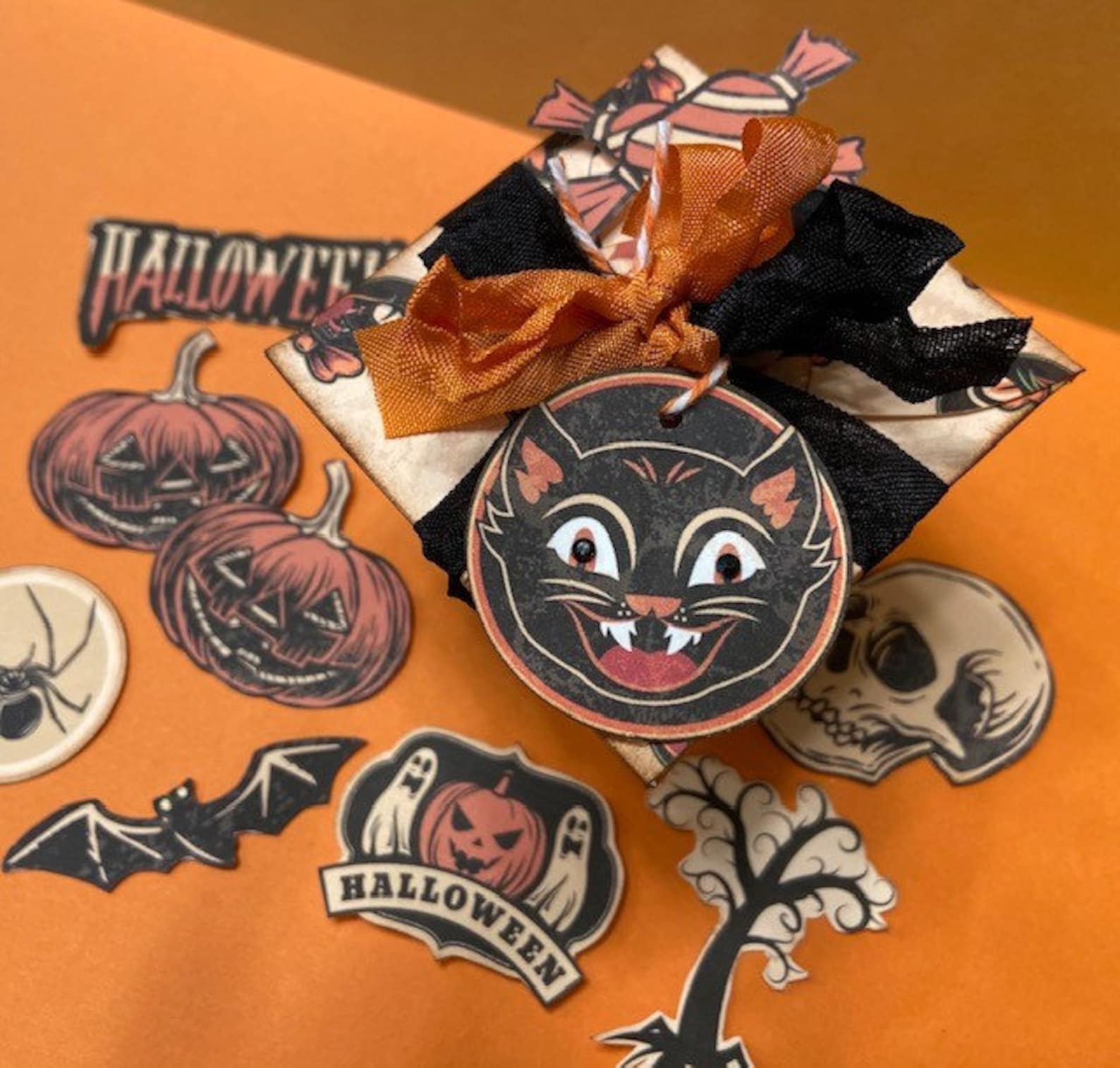 Printable Retro Halloween Candy Box
