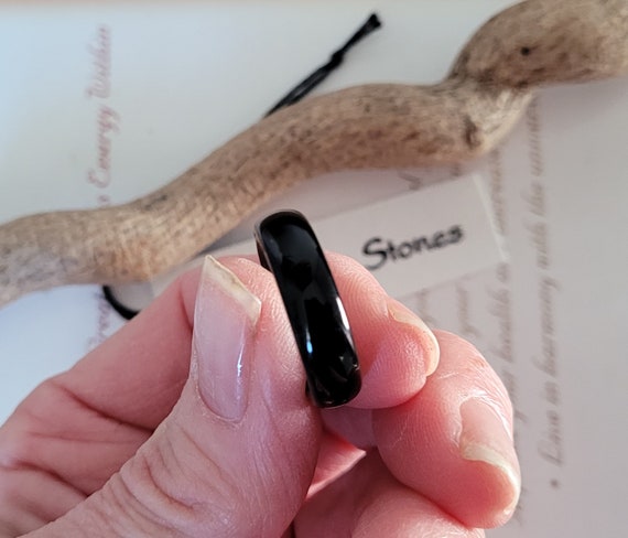 Vintage Black Obsidian Ring ~ Solid Wide Gemstone… - image 4