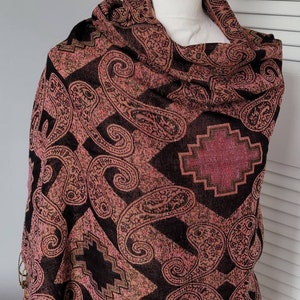 Vintage Tibetan Unisex Shawl ~ Tibetan Cashmere Reversible Genuine Pashmina Wool ~ Made in Tibet Wrap 100% Pashmina ~ Alter Shawl