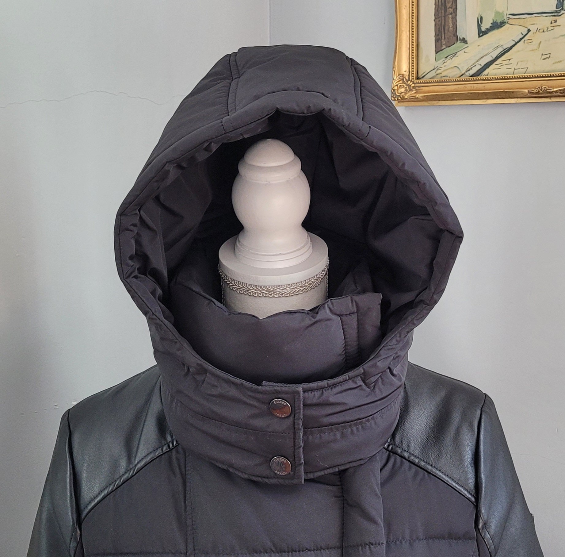 Vintage Guess Y2K Coat 2002 ~ Militant Trending Mild Puffer