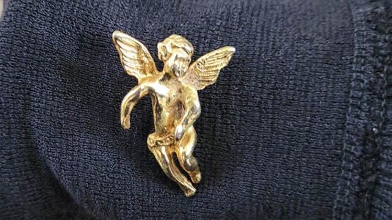 Vintage Angel brooch ~ Gold Tone Cherub ~ Angel P… - image 2