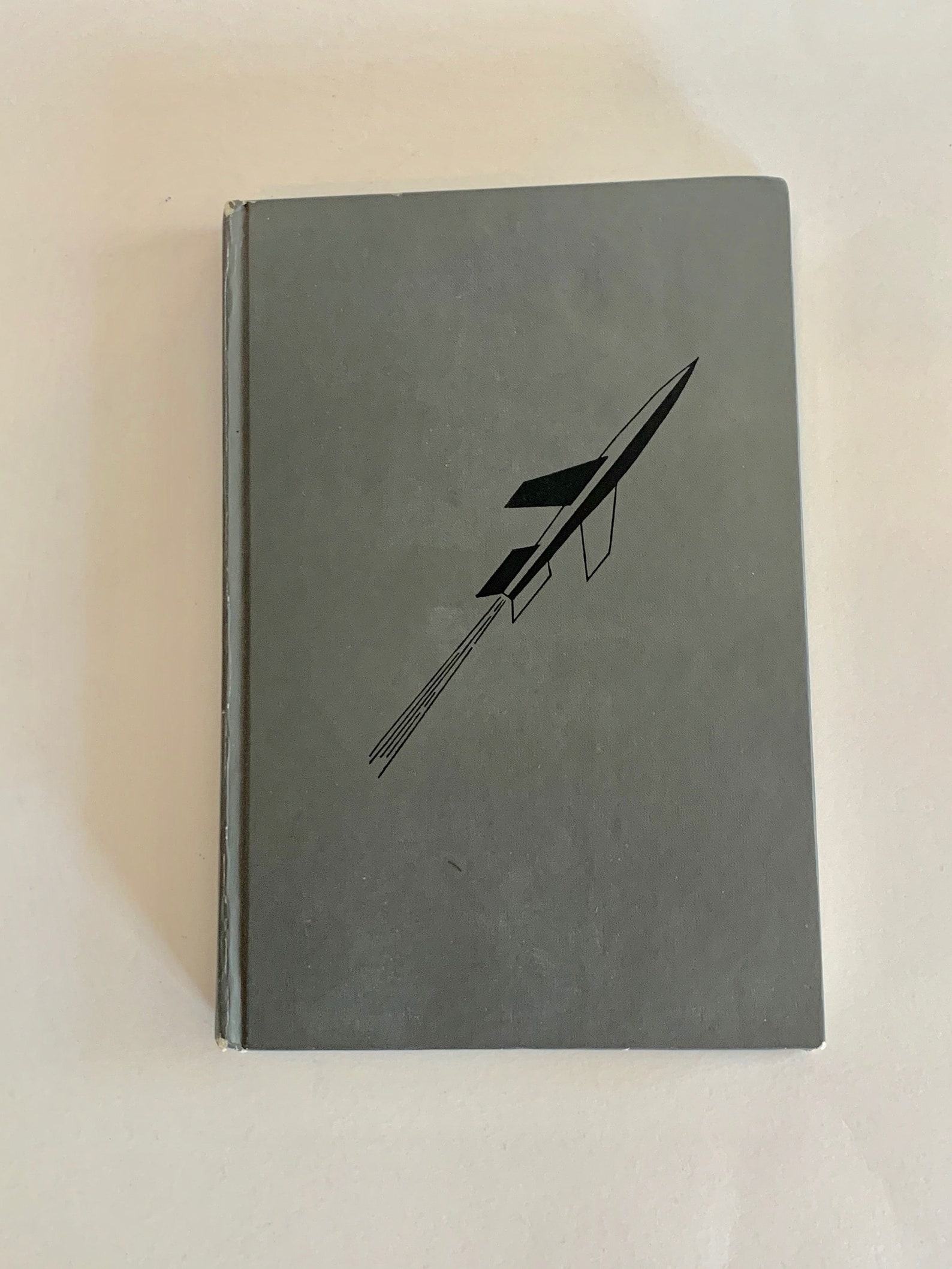 Miss Pickerell Goes to Mars by Ellen MacGregor