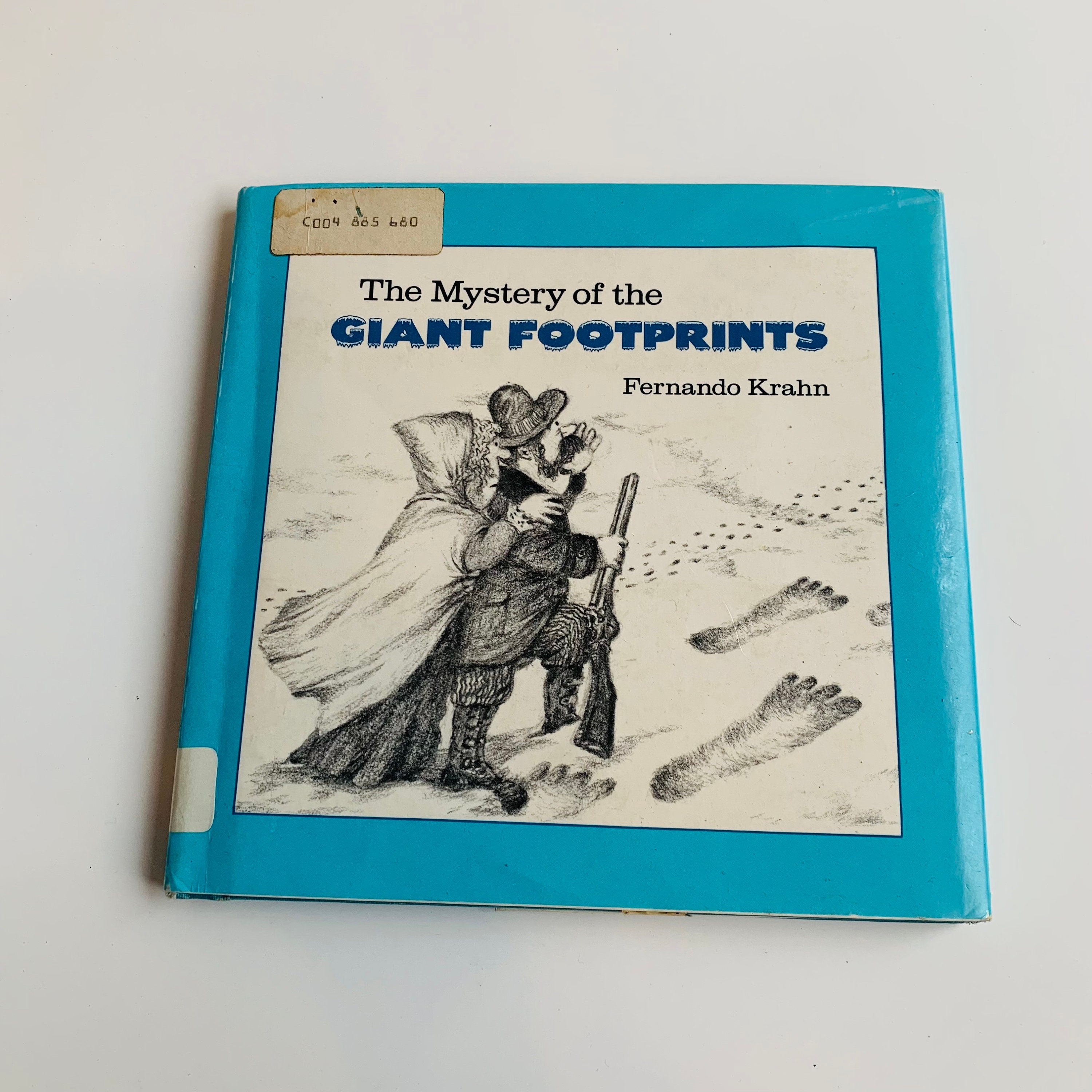 Vintage Children's Book, the Mystery of the Giant Footprints - Etsy