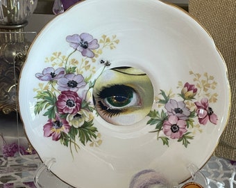 Vintage eye plate