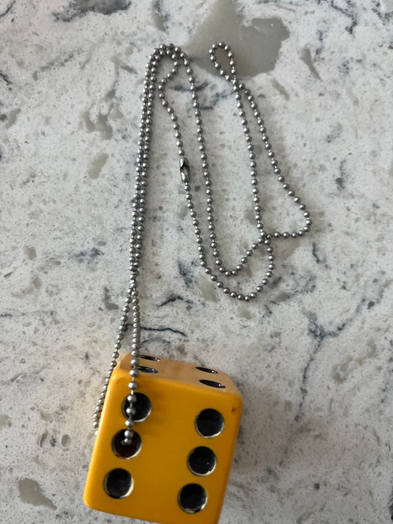 Vintage bakelite 1 1/2 inch dice on 30 inch chain… - image 3