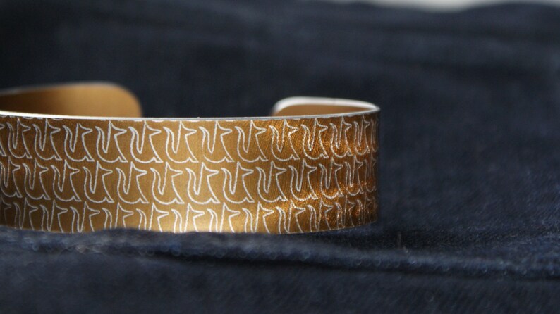 Geometric fox pattern cuff bracelet