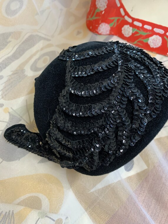 The Wm. H. Block Co. Black Sequin and Felted Velo… - image 9