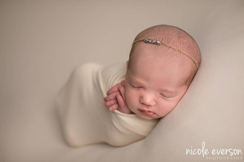 Vemonllas Accesorios de fotografía para recién nacidos, sombrero de oso de  peluche con manta elástica envolvente, accesorios de fotos de bebé