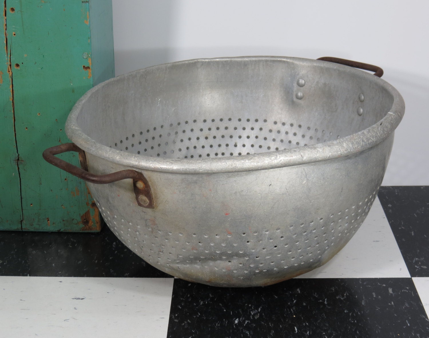 Large Aluminum Colander . Vintage Restaurant Strainer . Etsy