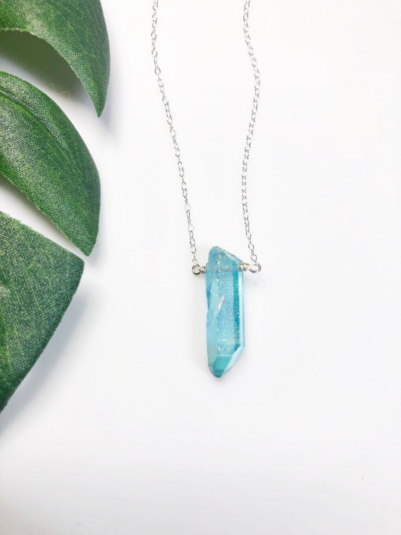 Blue Quartz Silver Healing Stone Crystal Necklace - Etsy Sweden
