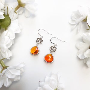 Tangerine Orange D20 Drop Earrings • Silver Dice Earrings • Orange D20 Dangle Earrings • Dungeons and Dragons Earrings • Dungeon Master