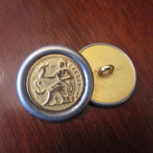 Graham & Gunn Blazer Buttons Julius Caesar Pattern Silver Gold Shank Men&#39;s Set of Six Buttons 7/8-inch Diameter Silver Grey Gold Tones 1970