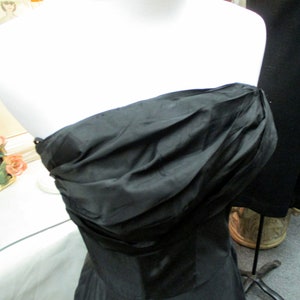 Formal Ball Gown Black Strapless Evening Gown Retro Evening Gown Balloon Draped Hem Free Shipping