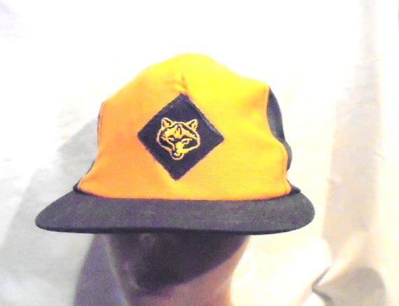 Boy Scouts of America Cub Scout Blue and Gold Wol… - image 1