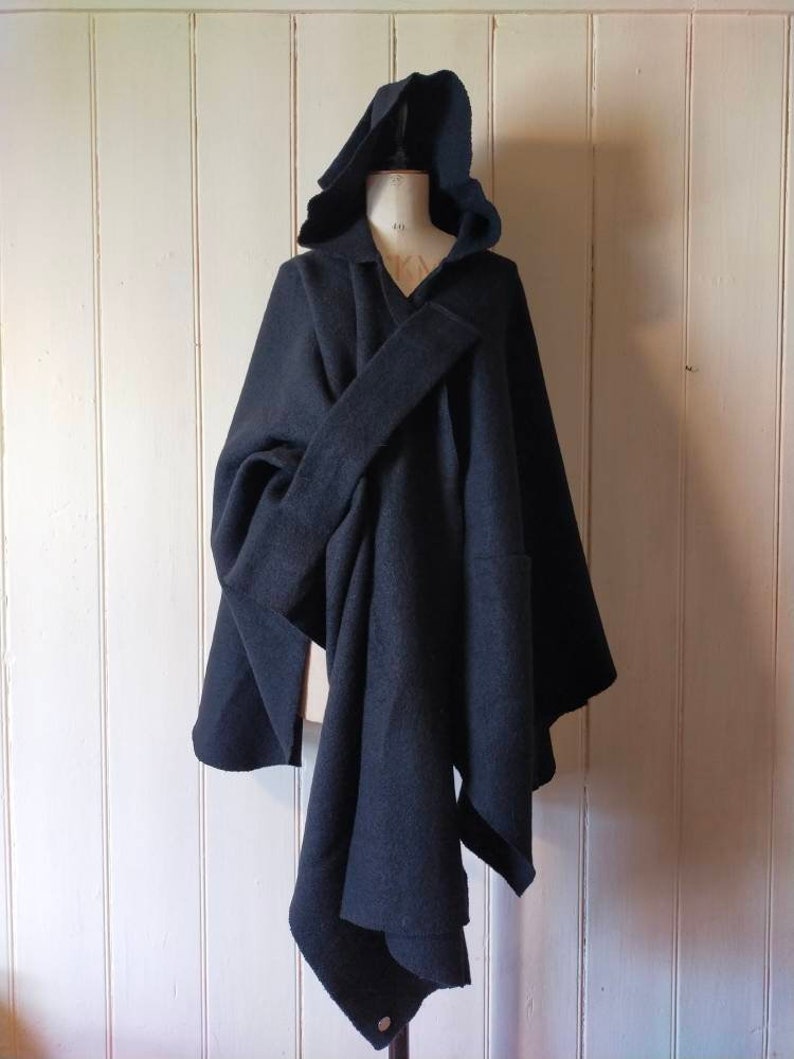 Cloack Rag Pure Wool Cloak With Hood and Pocket: Warm, Durable Outerwear - Etsy