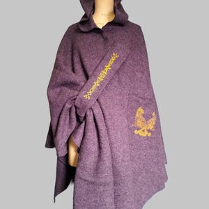 Freya's Cats Wool Cloak