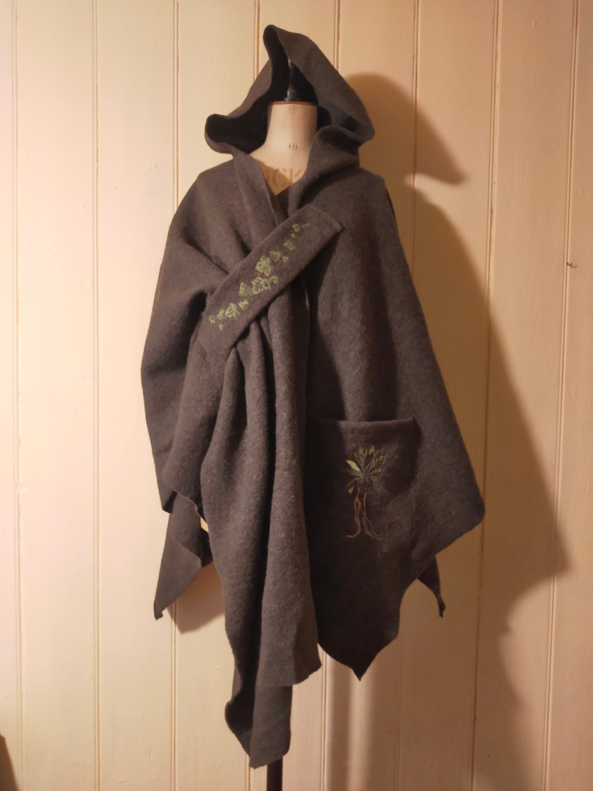The Green Witch's Cloak