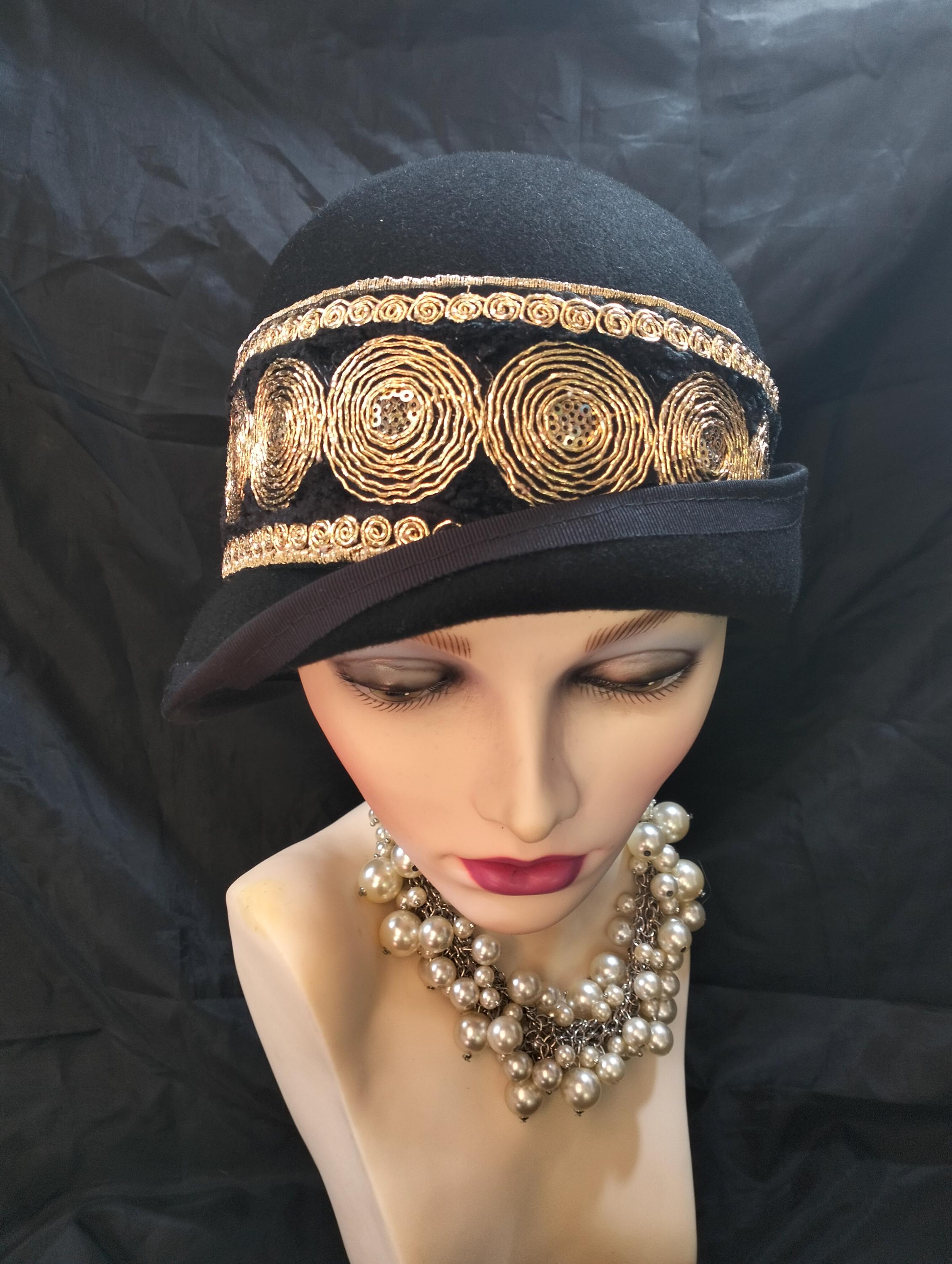 Antique 1920 Cloche Hats - Etsy Canada display picture 1