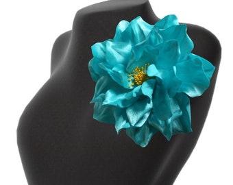 Oversized Turquoise Flower Brooch for Weddings,  Handmade Floral Shoulder Pins, Big Flower Brooch for Women, Big Sash pin, Wedding Corsage