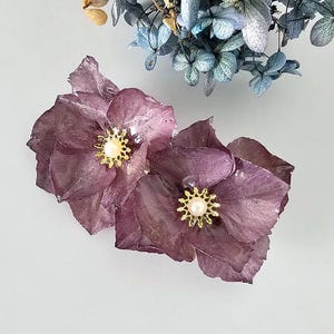 Preserved Flower Barrette - Elegant Hydrangea Hair clip - Resin Hairclip - Plum Flower Hairpin - Bridal Hair accessories - Dried Flower pin