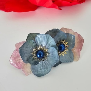 Preserved Hydrangea Flower Barrette - Elegant Blue Hydrangea Hair clip - Resin Flower Hairclip - Bridal Hair accessories - Dried Flower pin