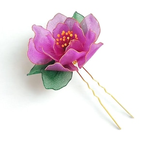 Mauve Resin Flower Hair Clip: Bridal Kanzashi Hairpin