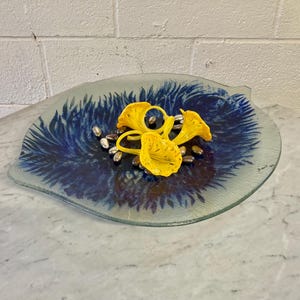 Signed Original Vintage Art Glass Centerpiece Sculptural Bowl