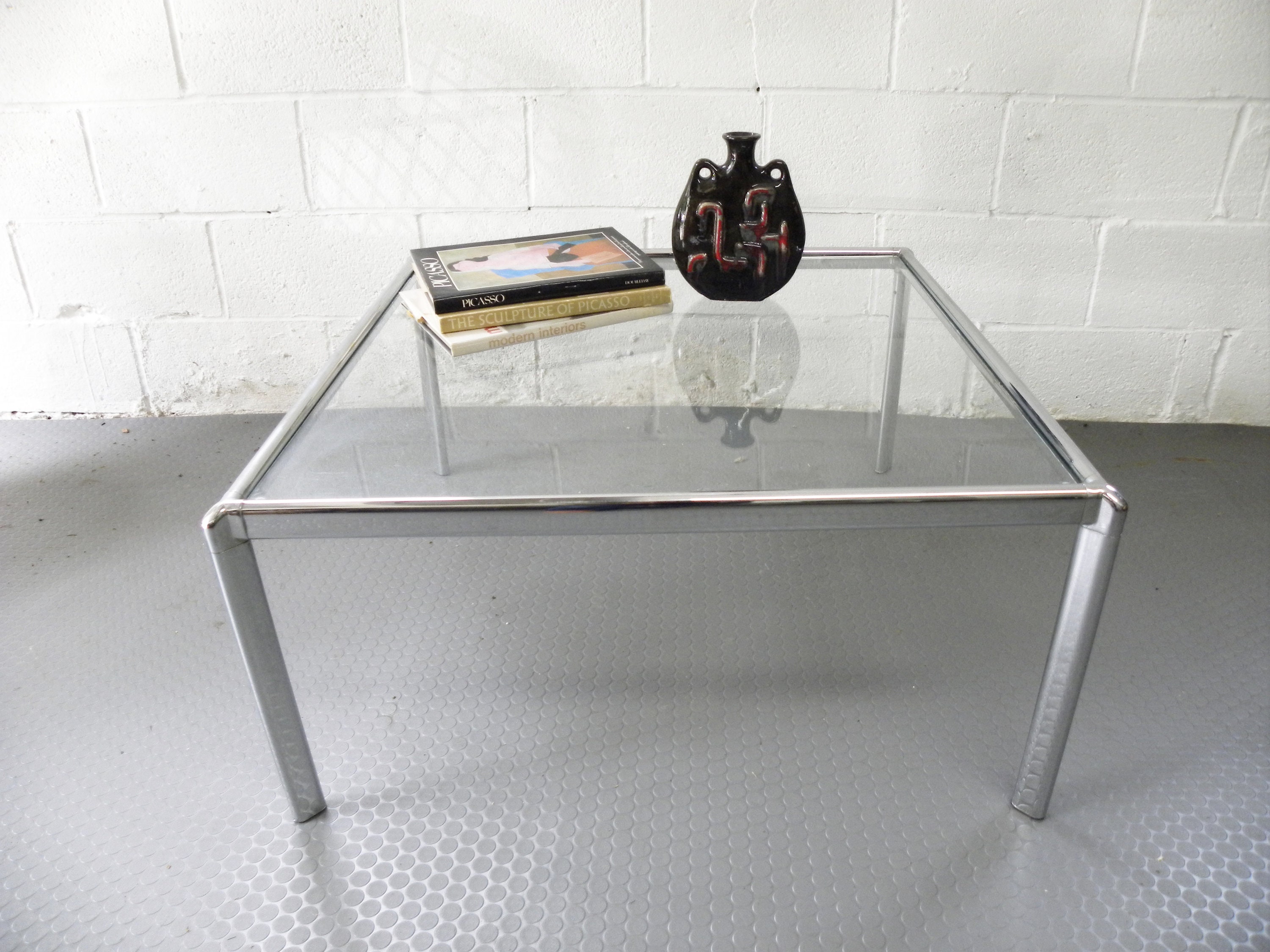 Vintage Mid Century Modern Chrome And Glass Table Coffee Great Condition