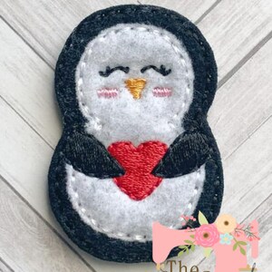 TLS Feltie Penguin with Heart Embroidery Design