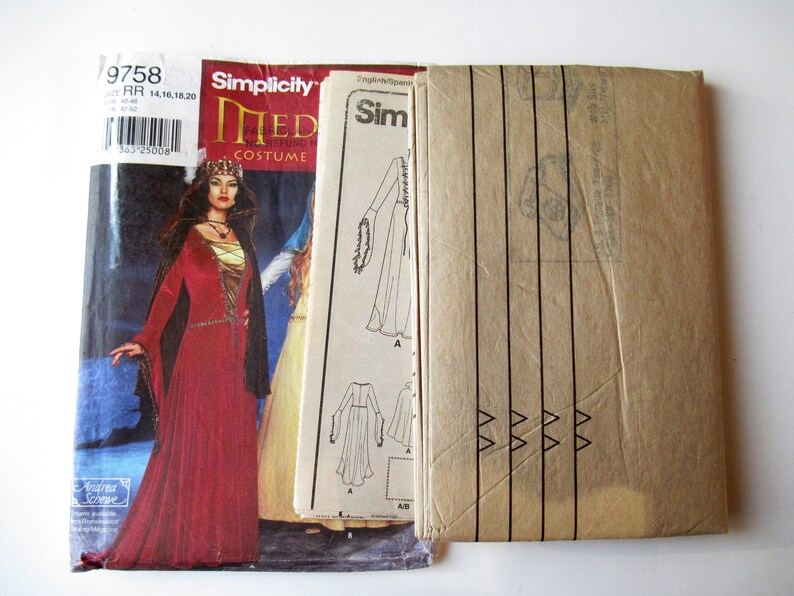 Medieval Dress Simplicity 9758 Sewing Pattern Renaissance Flared Sleeve Gown Cape Veil Costume Cosplay Schewe Plus Size 14 16 18 20 UNCUT