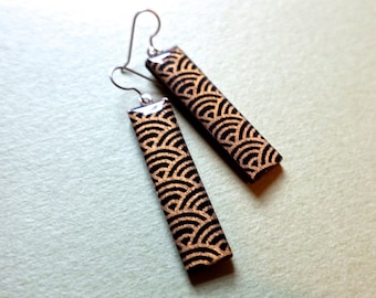 Pendientes largos, pendientes elegantes, joyería de noche, pendientes de oro, pendientes negros, joyería de papel japonés, pendientes de papel japonés, chiyogami