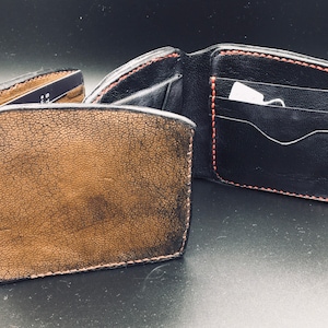 Handgefertigtes Portemonnaie aus Leder mit Münzfach
