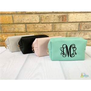 Monogrammed Small Cosmetic Bag, PU Leather Makeup Pouch, Personalized Spa Carry Bag, Minimalist Travel Bag, Toiletry Bag, Bridesmaids Gifts