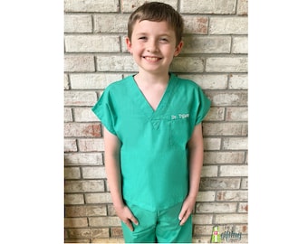 Monogrammed Kids' Scrubs, Child's Scrub Set, Baby Scrubs, Toddler Scrubs, Doctor Nurse Medical Scrubs, Big Brother Outfit, Big Sister Outfit