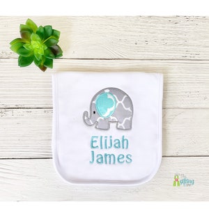 Personalized Boy Baby Gift, Burp Cloth with Appliqué, Baby Name Soft Cotton Burp Cloth, Custom Baby Shower Gift, Newborn Baby Feeding Set