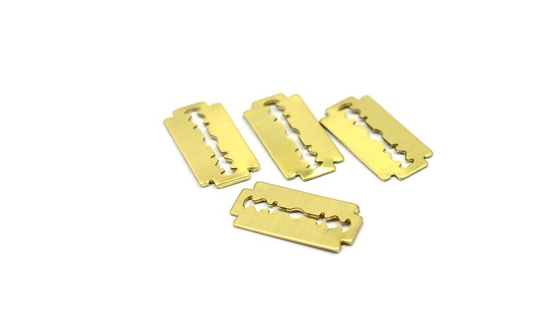 Raw Brass Razor Blade Small 9x18 mm Charms 100 Pcs