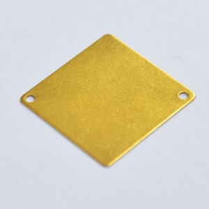 Brass Square Blanks , Raw Brass Stamping Blanks with 2 Hole  , 0.5x20x20 mm ,Findings , 10 Pieces , Findings H0085