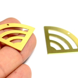 Brass Fan Shape Charm , 10 Pcs. Raw Brass 1 Hole Fan Shape Charms ,(0.8x27x39 mm ), Jewelry Supplies   MF133