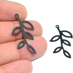 Black Leaf Charms  , Black Leaf Pendant , 0.5x19x35 mm , Earring Findings    BL166
