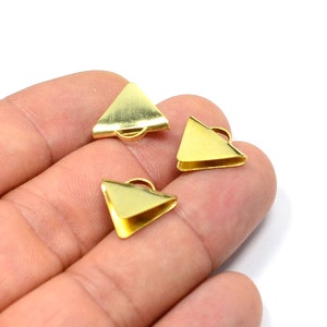 Brass Ribbon Crimps , 13x15 mm Triangular Ribbon Crimps , Cord Finished , Jewelry Supplies