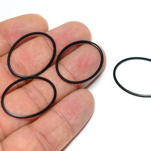 Black Painted  Oval Shape Rings  , 1x21x28 mm Oval Connectors , Charms , Black Findings  BL123