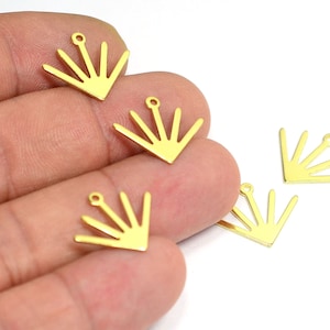 Brass  Sun Charm , Sun Pendants , Earring Findings  , 0.8x18x15 mm , Findings  MF377