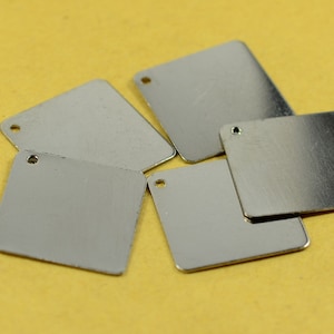 20 Pcs. Silver Tone 20x20 mm Square Stamping Blanks 1 Hole Findings   S163