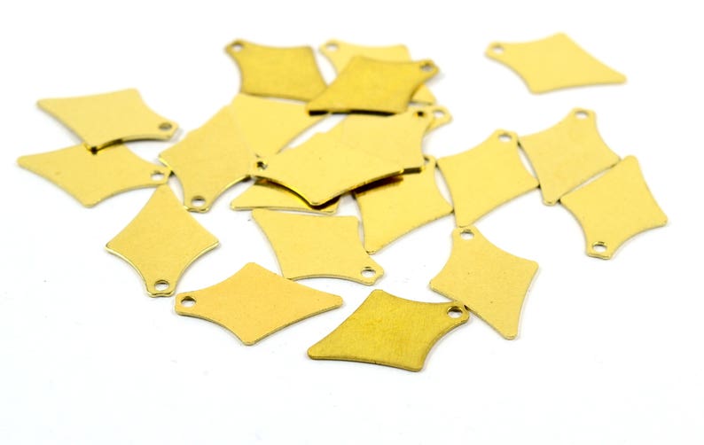 250 Pcs Charms Raw Brass 12x17 mm Arrow Findings Blanks