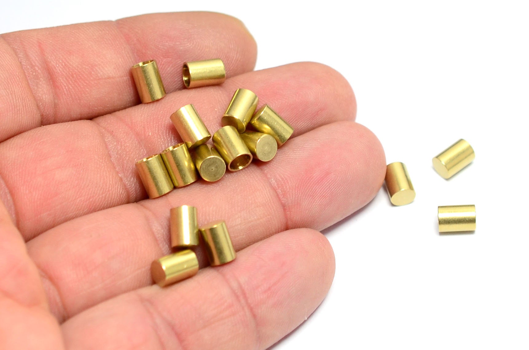 Brass Cord End Tube , Raw Brass Metal and Tips , 5x7  mm  (Inside Diameter :4 mm ) , Rope End Connector Z276