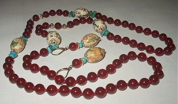 Cherry Red Catalin Beaded Necklace Turquoise Ston… - image 3