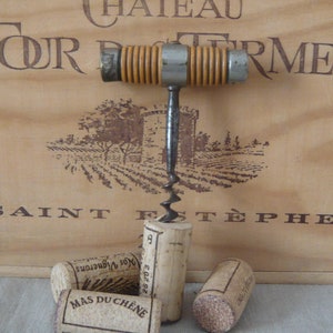 Antique Corkscrew 19th Century turned wood and steel handle Wine Bottle Opener Kitchen Wine Accessories