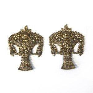 Pair of antique Hardware Ormolu Floral decor Flower basket decor Bronze Ornaments Pediment mount Home decor Antique Furniture Ornaments 19th