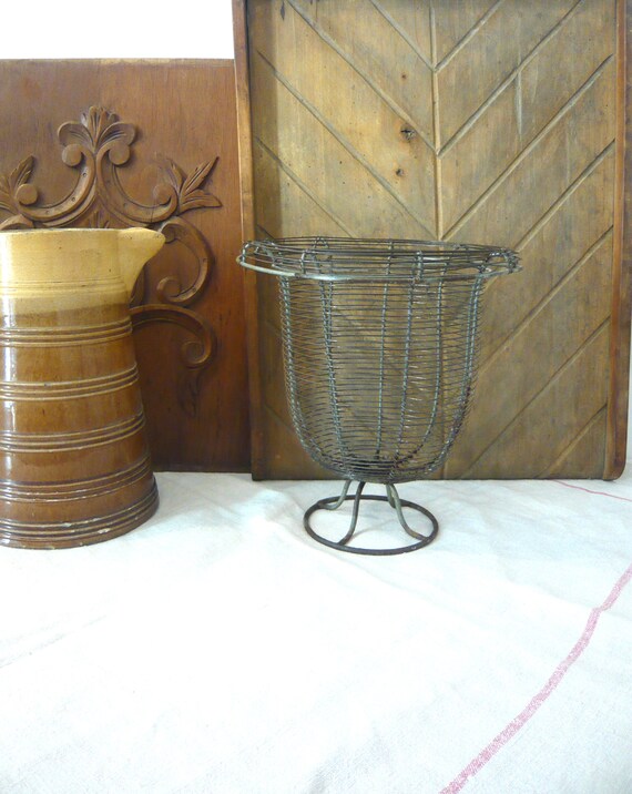 稀少ヴィンテージドイツ/スイス 籐バスケット/バスケットケース 枝飾り